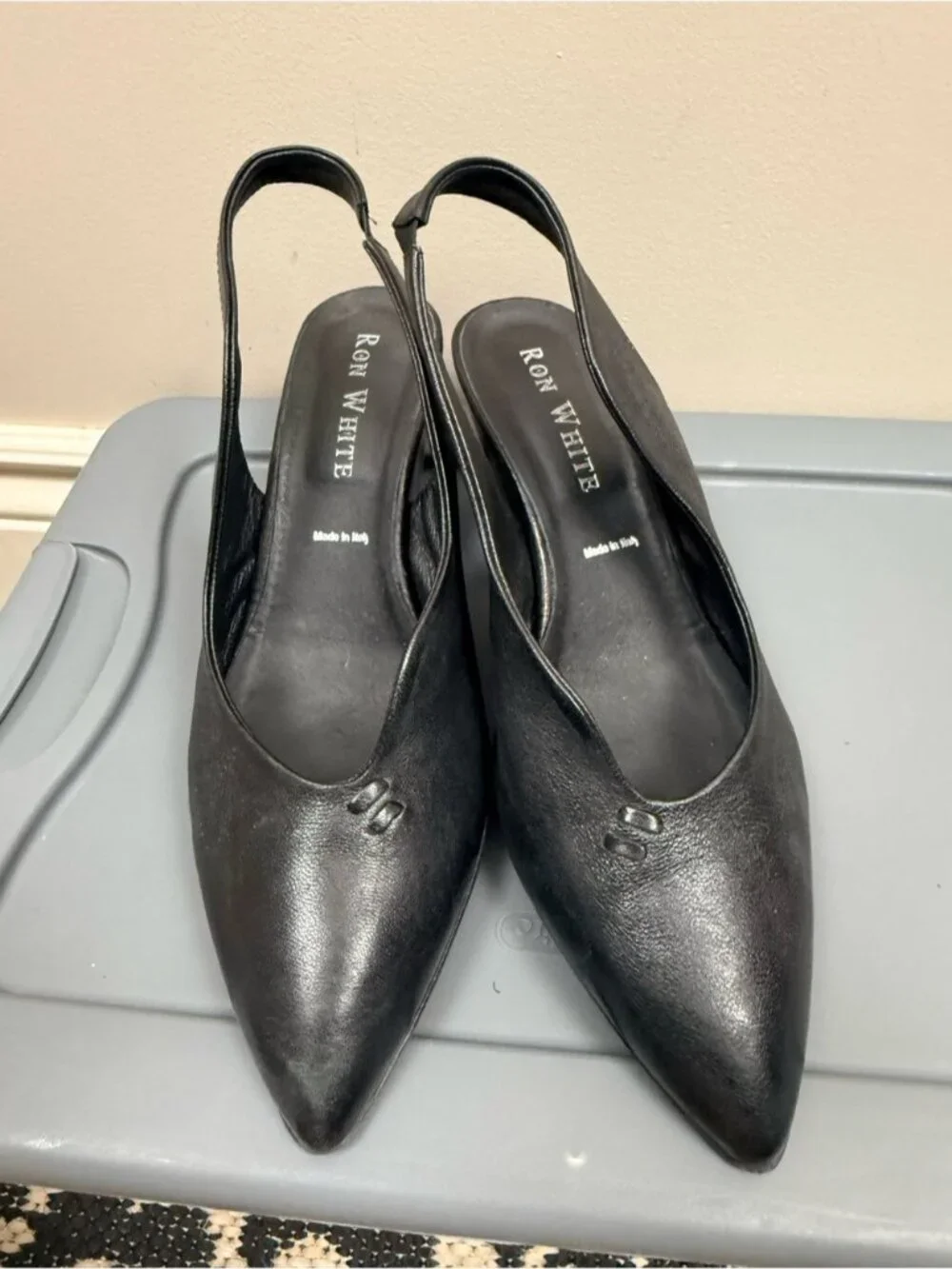 Ron white Black Leather Slingback Pointed Toe Pumps 39